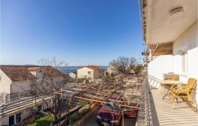 Stunning apartment in Novi Vinodolski with WiFi and 2 Bedrooms